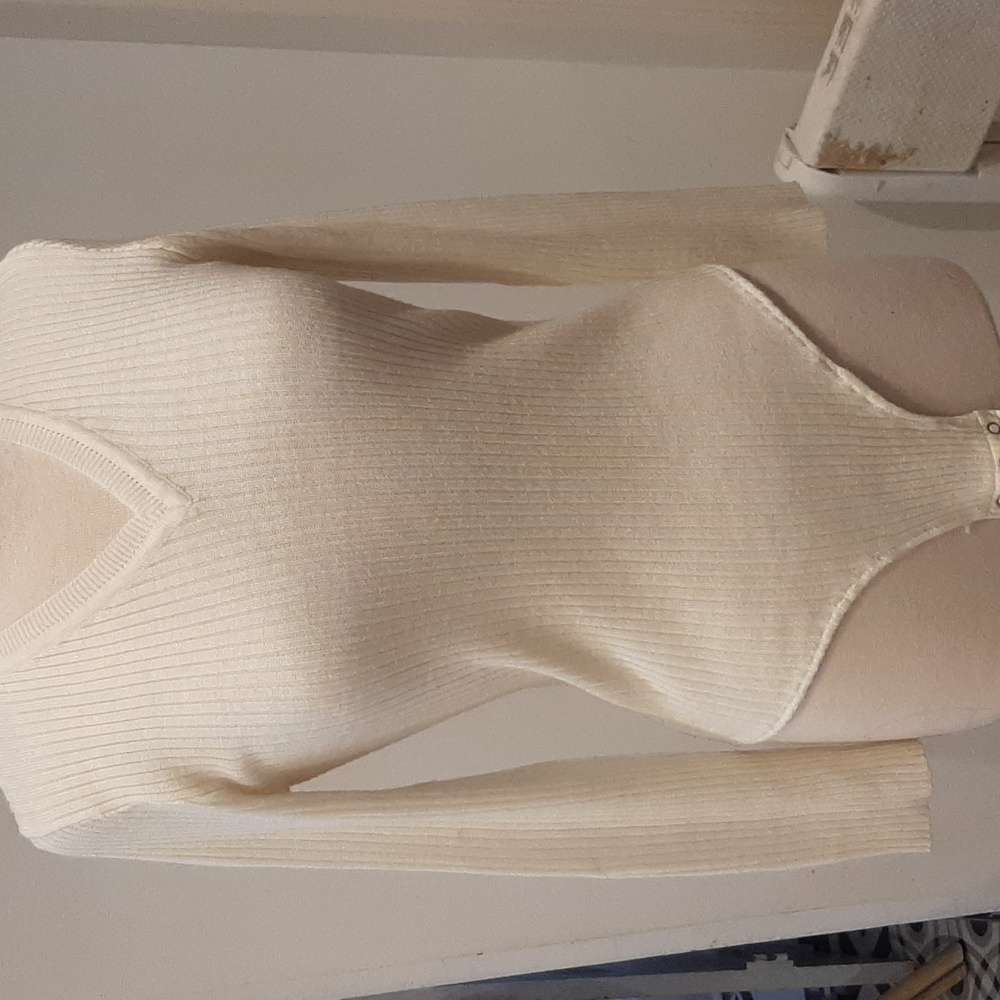 Vintage Ivory Ribbed Knit Body Suit Sm Made In HONG KONG